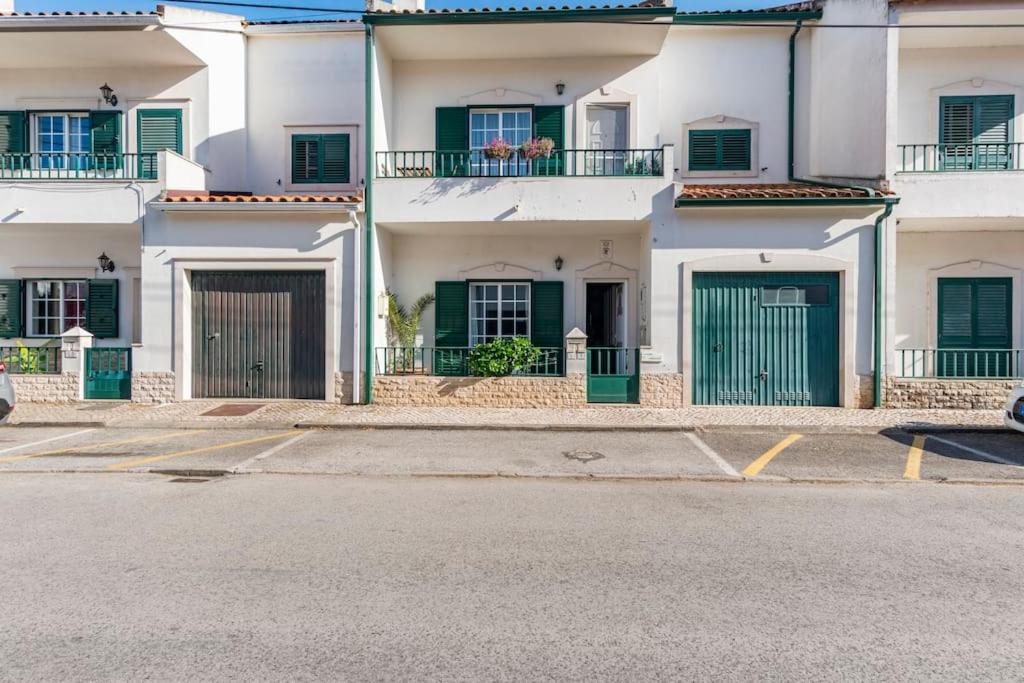 Suite Mendanha Samora Correia Esterno foto